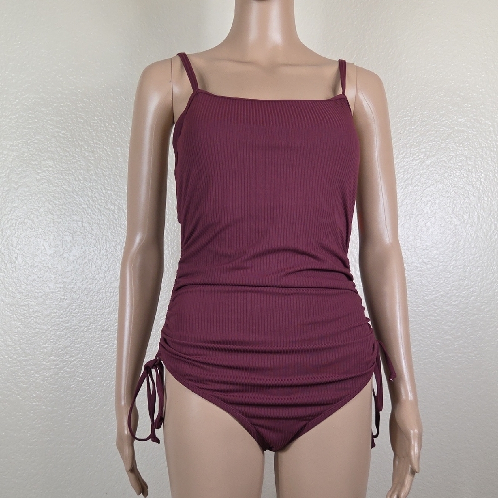 Attraco Burgundy Ribbed 1 Piece Cutout Swimsuit